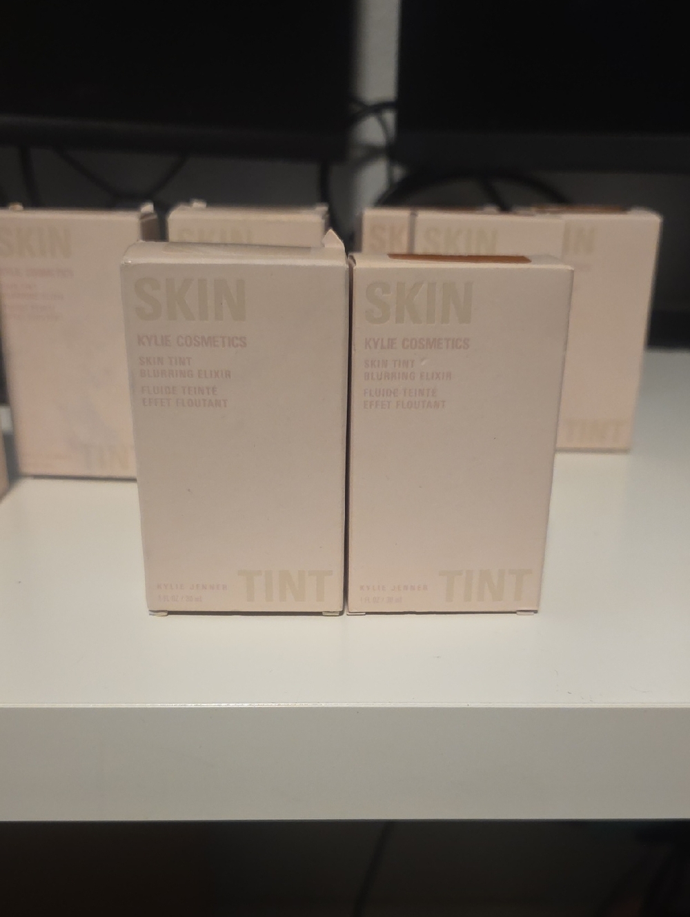 Kylie Cosmetics Skin Tint Color 6W
